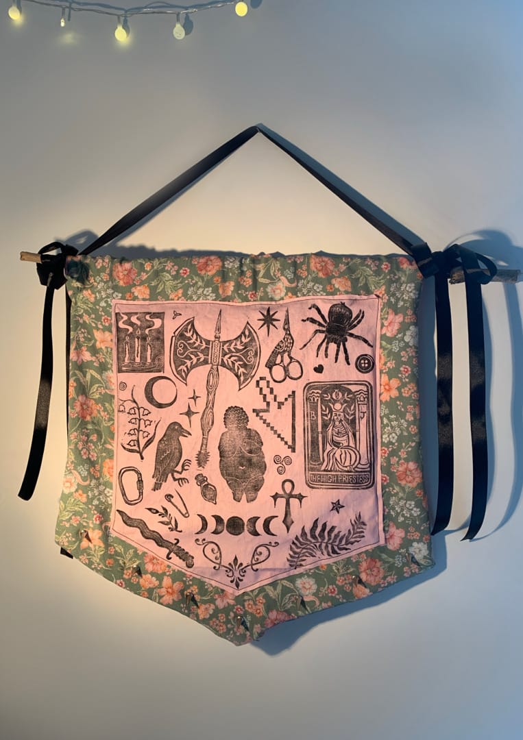 Bethan Hickie, 12630-2994723_cec2e90, Untitled_Artwork 8-000